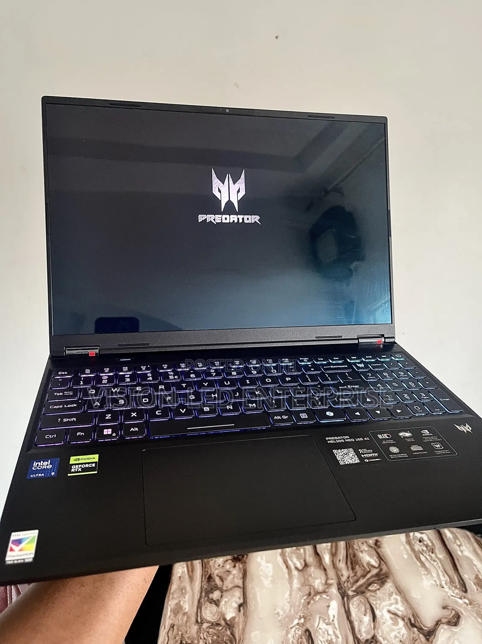 New Laptop Acer Predator Helios 16 AI 16GB Intel Core Ultra 9 SSD 1T