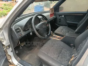 Mercedes-Benz C180 2002 Silver