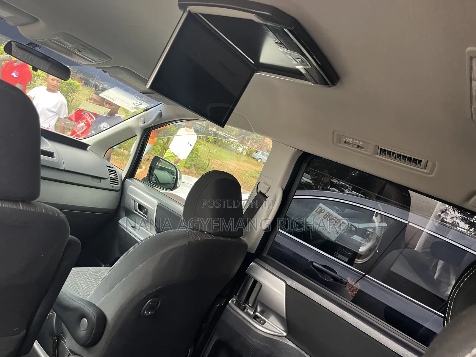 Toyota Voxy ZS Kirameki III 2WD 8-Seater 2013 Black