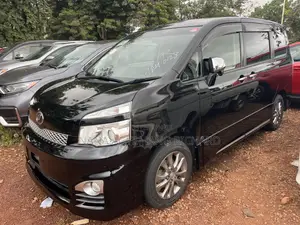 Toyota Voxy ZS Kirameki III 2WD 8-Seater 2013 Black