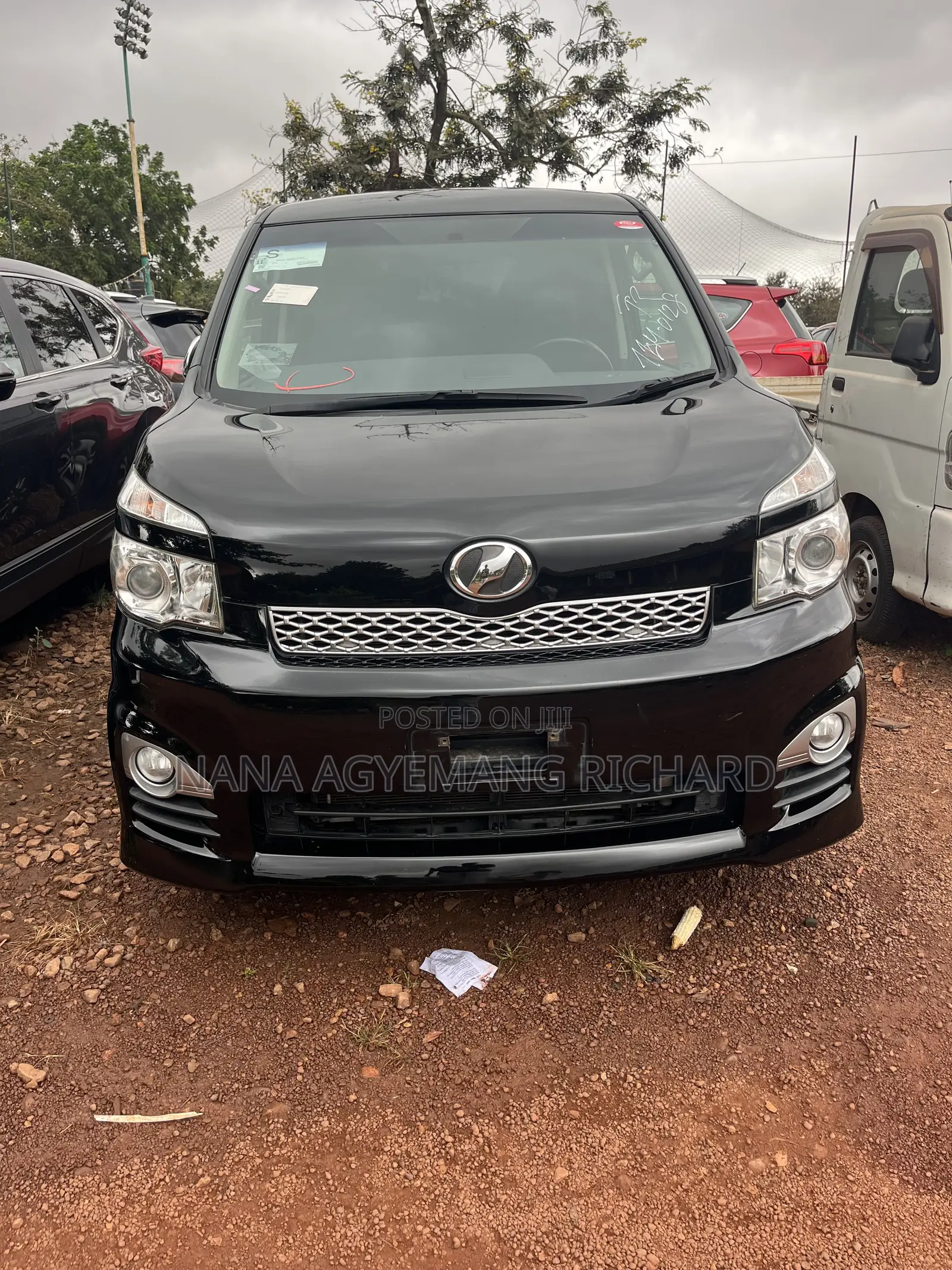 Toyota Voxy ZS Kirameki III 2WD 8-Seater 2013 Black