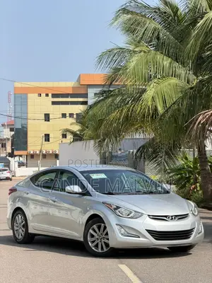 Hyundai Elantra 2015 Silver