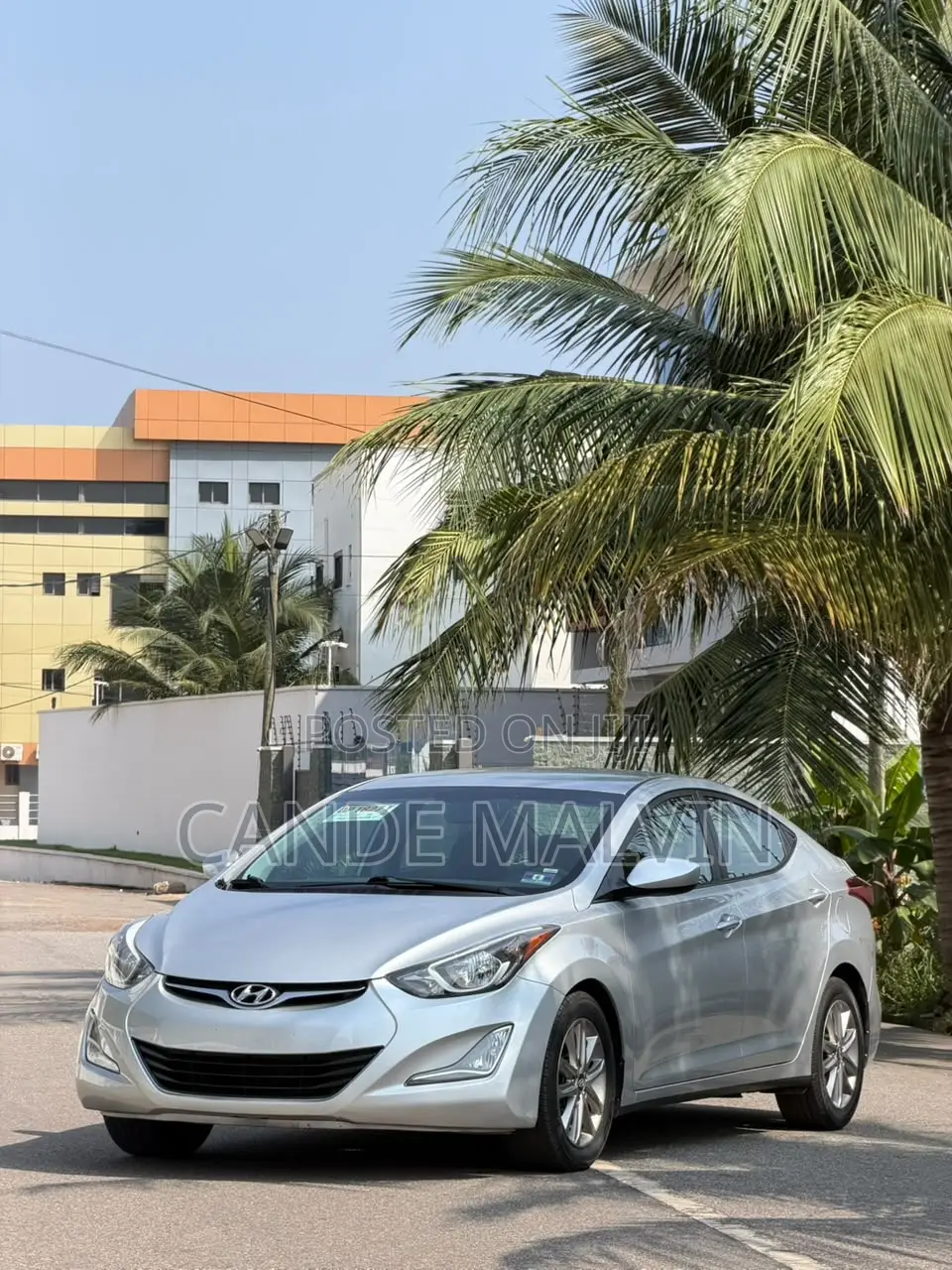 Hyundai Elantra 2015 Silver
