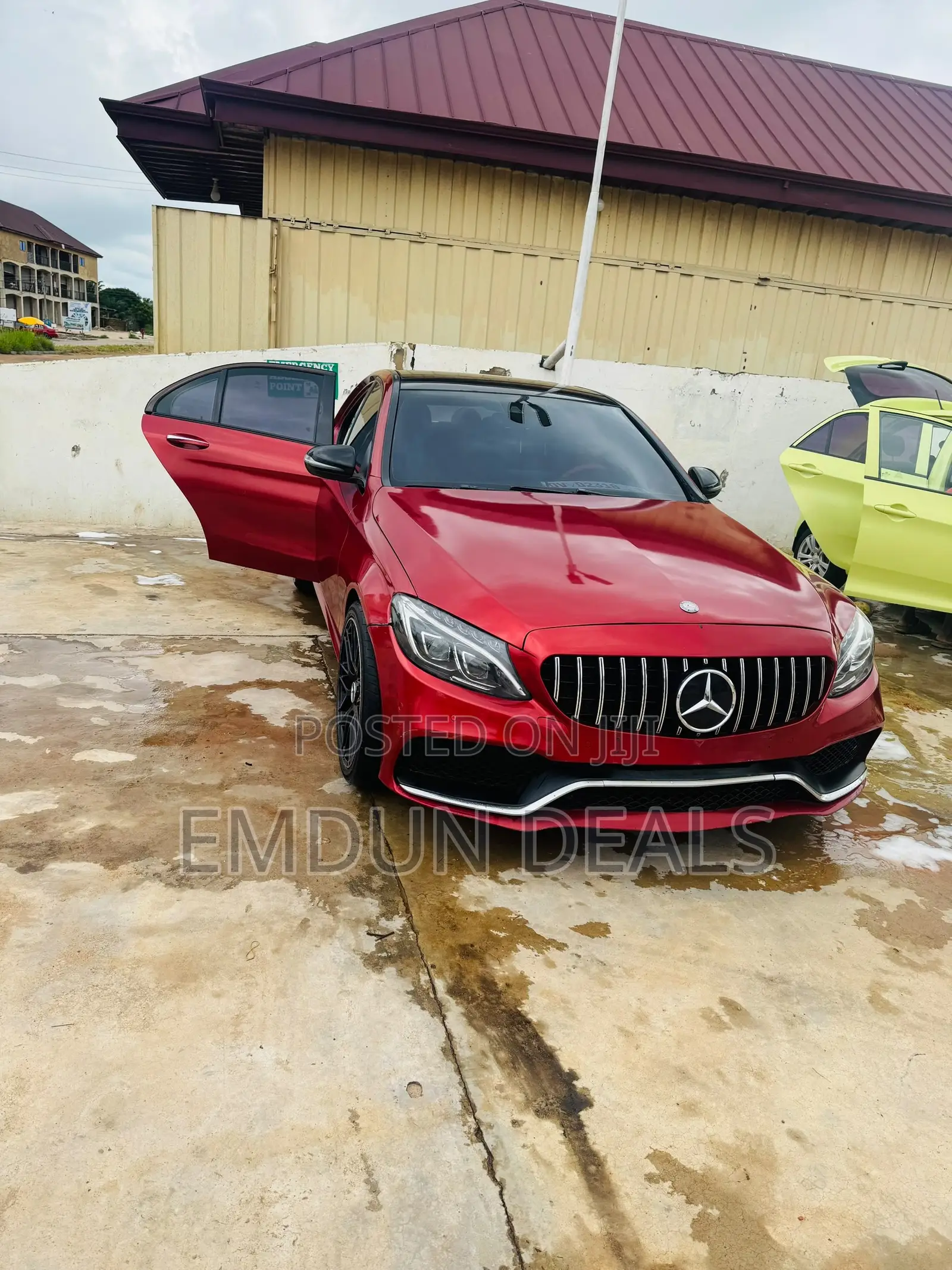 Mercedes-Benz C300 Sport Sedan RWD (2.0L 4cyl 7A) 2016 Red