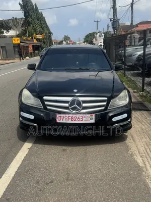 Mercedes-Benz C300 Sport 4Matic Sedan AWD (3.5L 6cyl 7A) 2013 Black