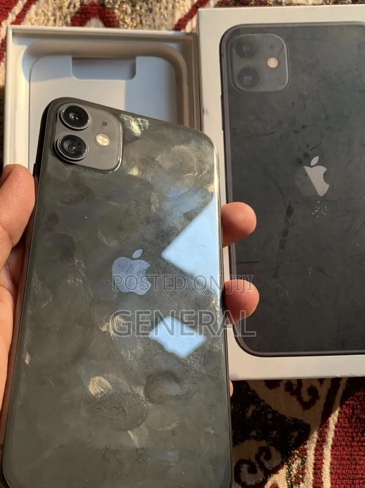 Apple iPhone 11 64 GB Black