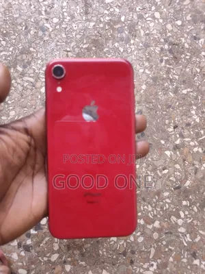 Apple iPhone XR 64 GB Red
