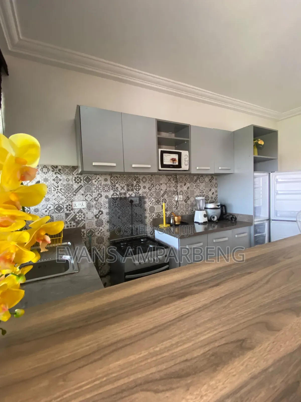 Fully Furnished 1bedroom Apartment