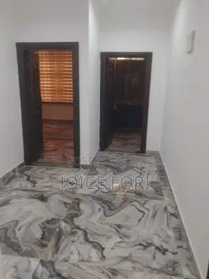 2bdrm Apartment in West Hills Mall Area for rent