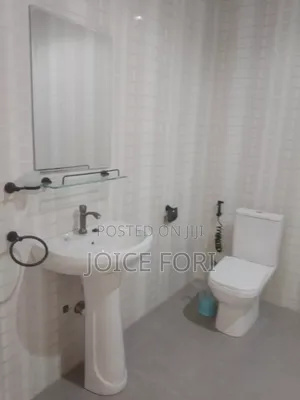 2bdrm Apartment in West Hills Mall Area for rent