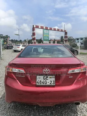 Toyota Camry 2014
