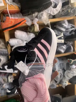 Adidas Campus