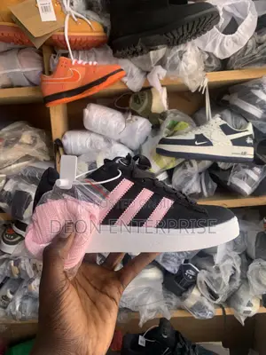 Adidas Campus