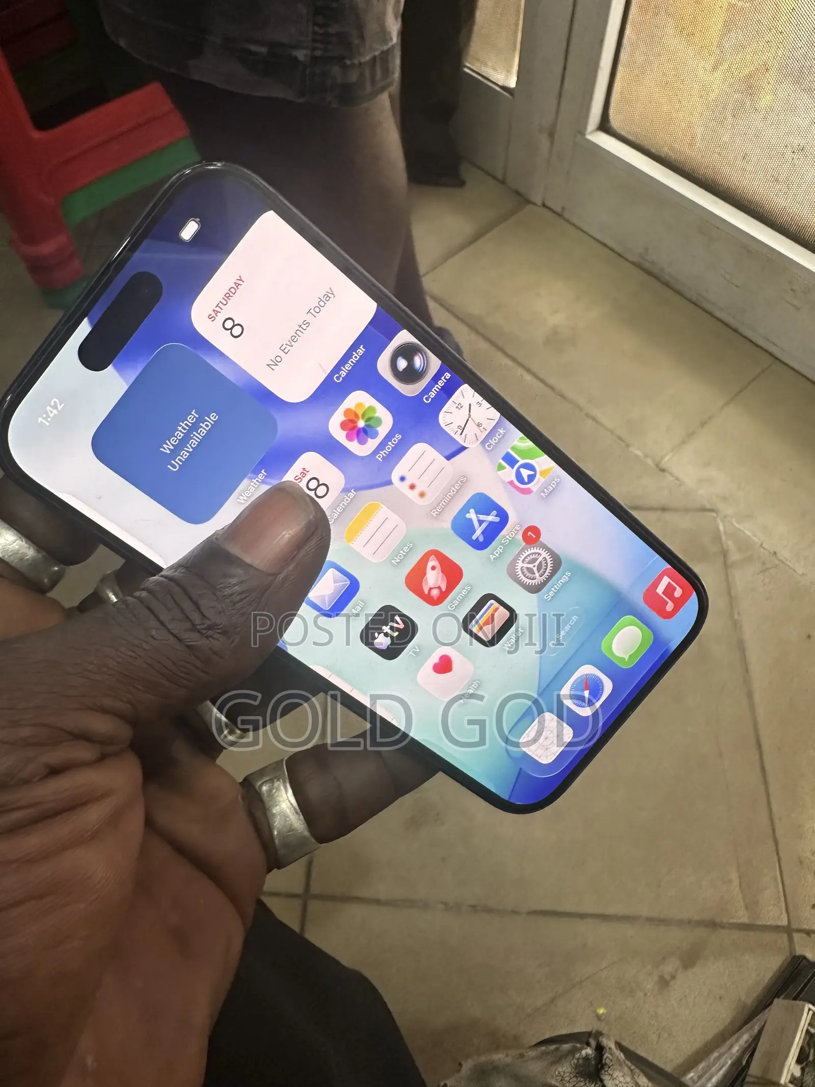 Apple iPhone 16 128 GB Gray