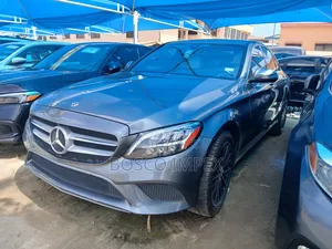 Mercedes-Benz C300 2019 Gray