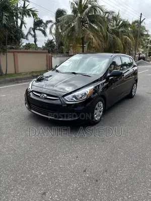 Hyundai Accent SE Hatchback 2016 Black