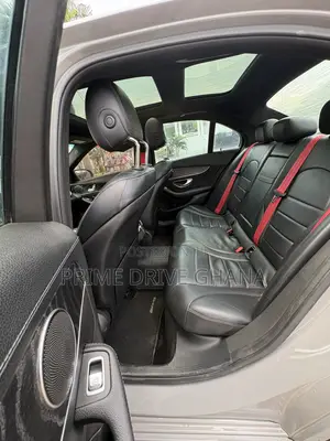 Mercedes-Benz C300 2016 Gray