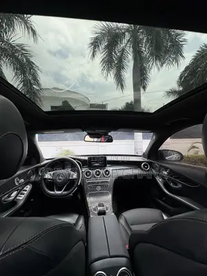 Mercedes-Benz C300 2016 Gray