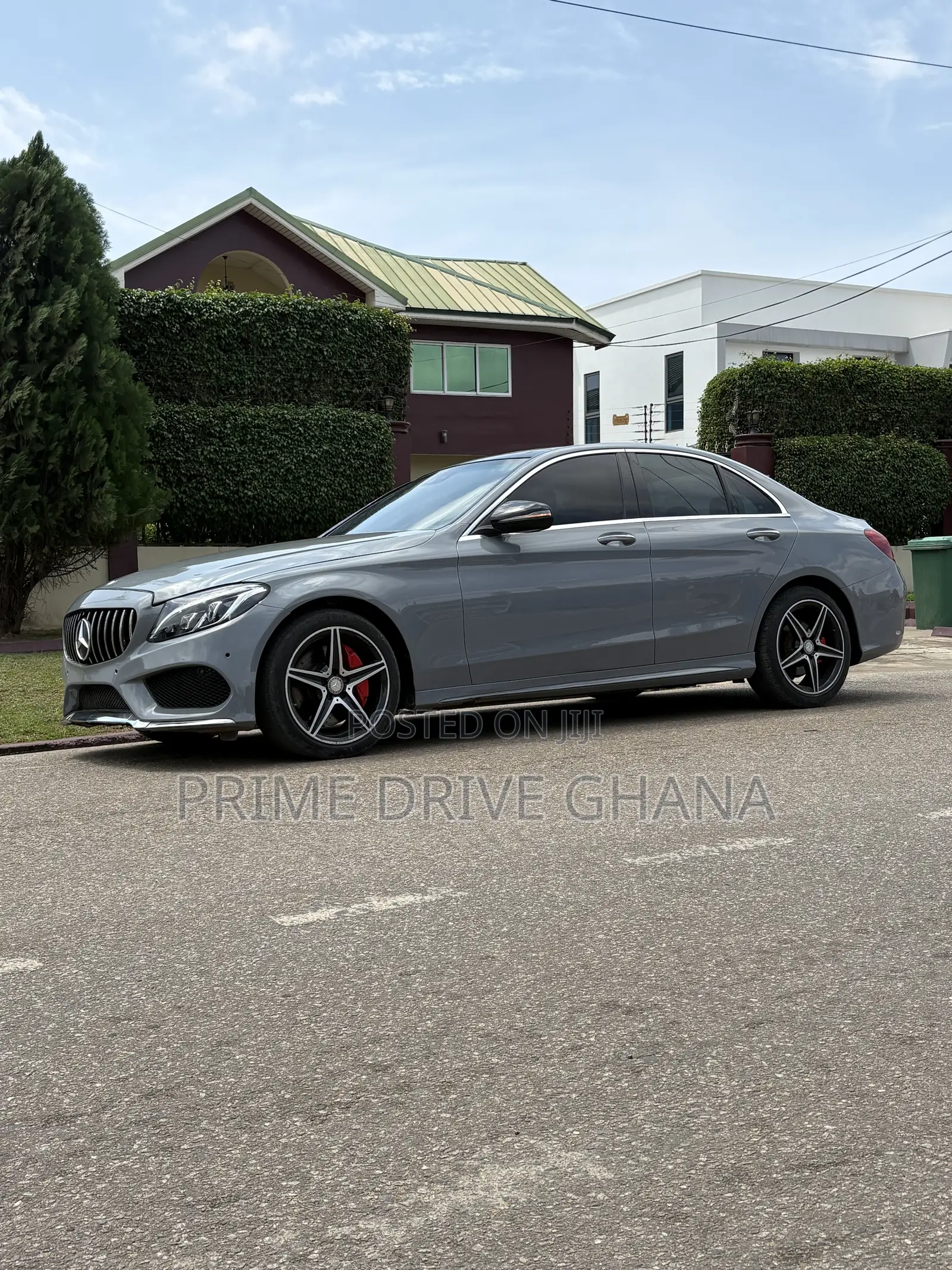 Mercedes-Benz C300 2016 Gray