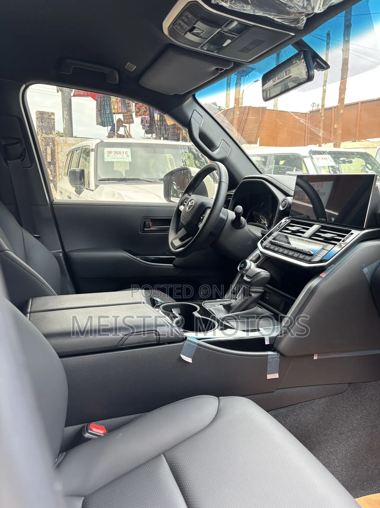 New Toyota Land Cruiser LC300 2023 White