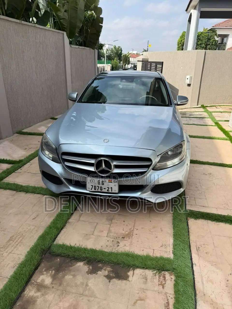 Mercedes-Benz C300 Luxury 4Matic Sedan AWD (2.0L 4cyl 7A) 2016
