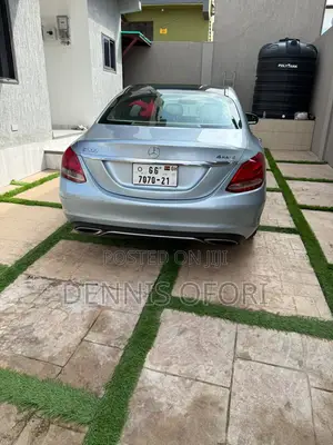 Mercedes-Benz C300 Luxury 4Matic Sedan AWD (2.0L 4cyl 7A) 2016