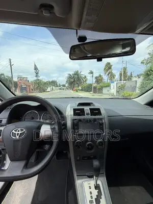 Toyota Corolla S 5-Speed 2013 Black