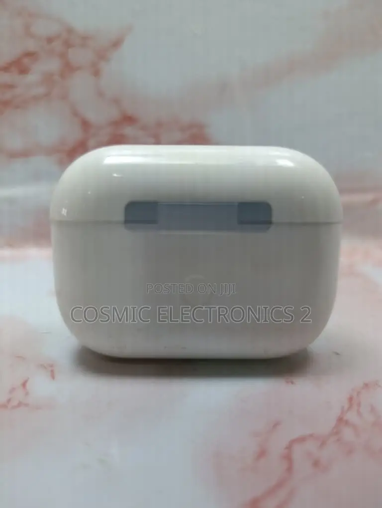 Samsung Compact TWS Wireless Earbuds With 300mAh Charging Cas