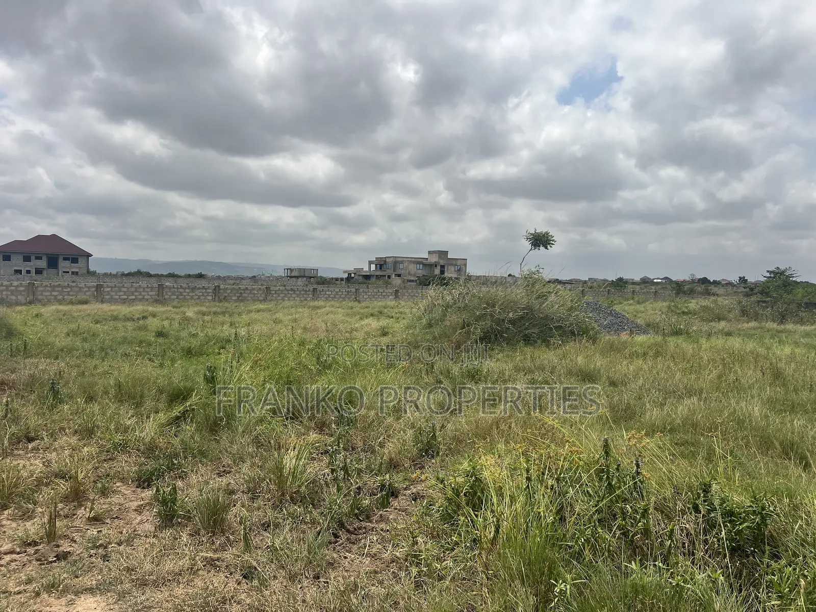 Halve Plot of Land for Sale at KATAMANSO Elegant Homes/State Housing