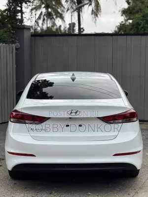 Hyundai Elantra SEL 2018 White