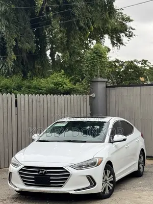 Hyundai Elantra SEL 2018 White