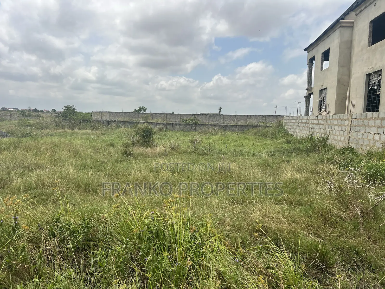 Halve Plot of Land for Sale at KATAMANSO Elegant Homes/State Housing