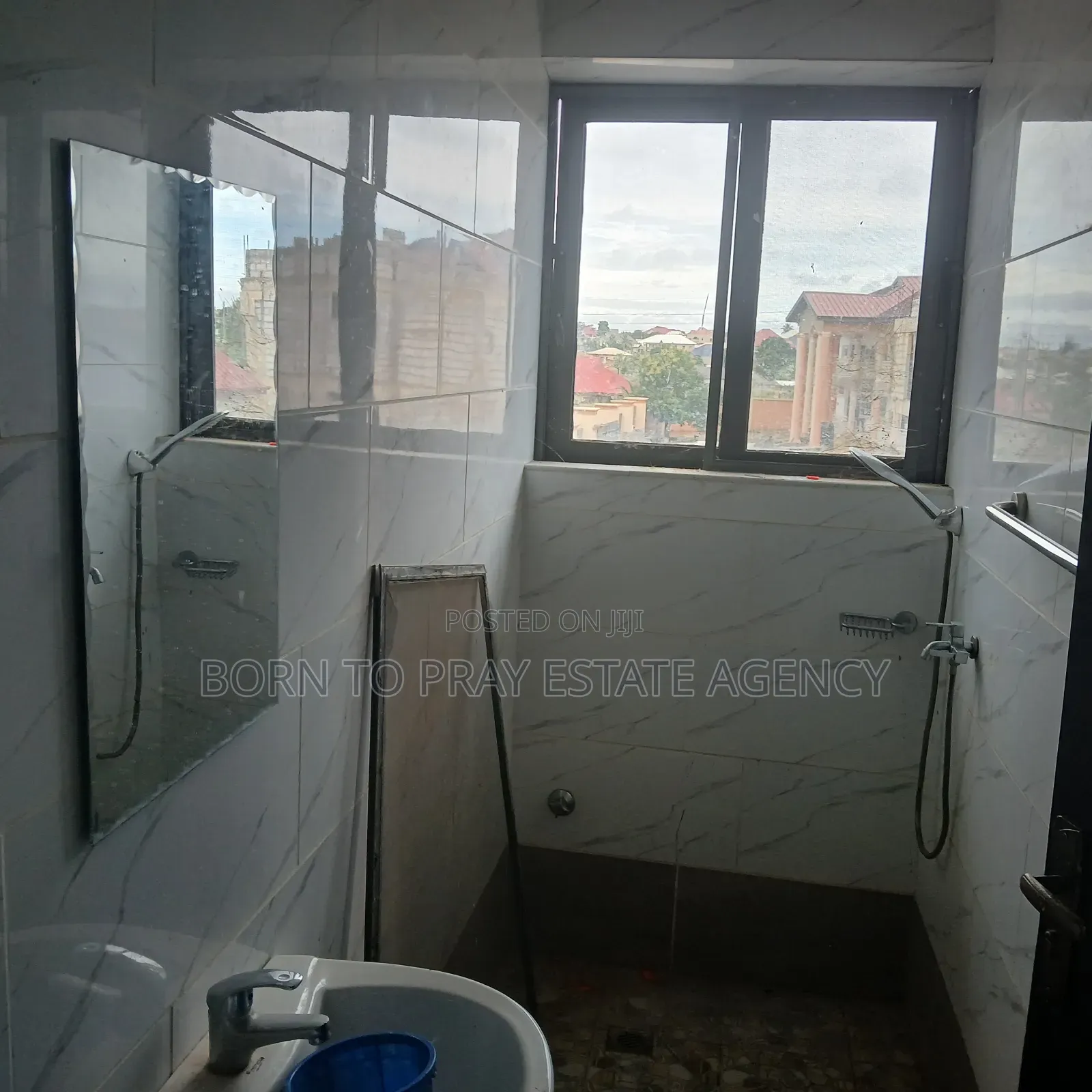 2bdrm Apartment in Nya Anidaso Real, Kumasi Metropolitan for rent