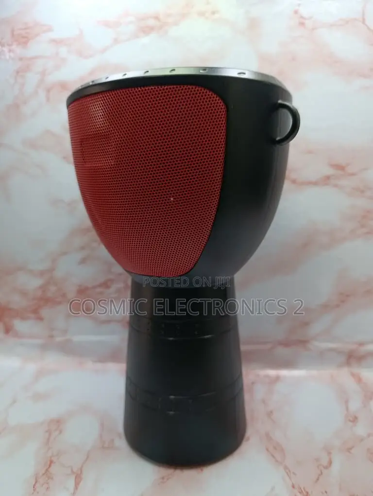 DV-660 Multifunctional Solar Bluetooth Portable Speaker