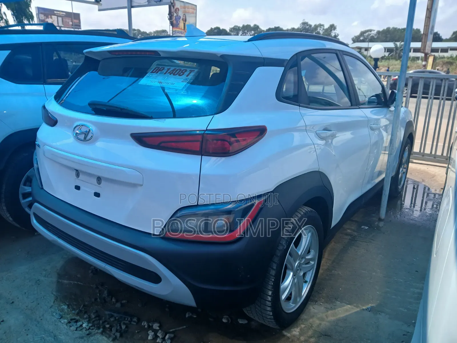 Hyundai Kona 2022 White