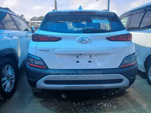 Hyundai Kona 2022 White