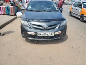 Toyota Corolla 2010 Gray