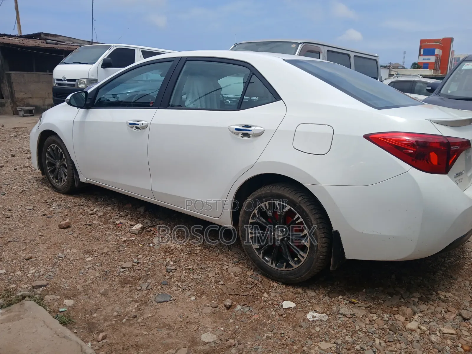 Toyota Corolla 2019 White