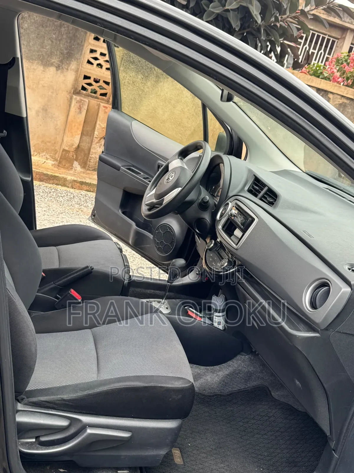 Toyota Vitz 2013 Black