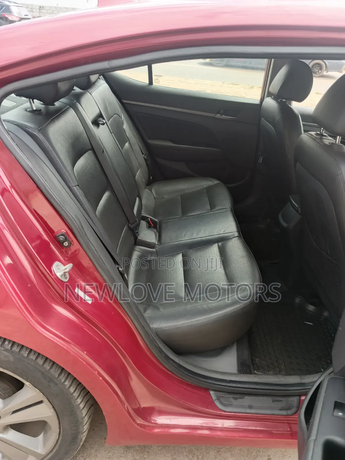 Hyundai Elantra 2017 Red
