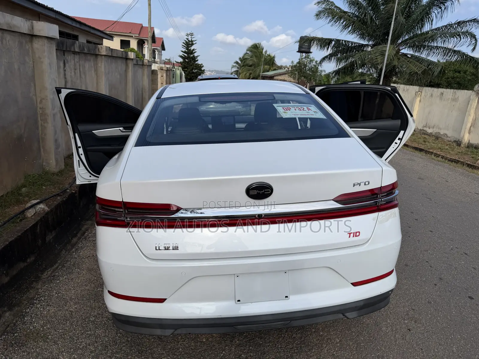 BYD Qin Plus DM-i 2021 White