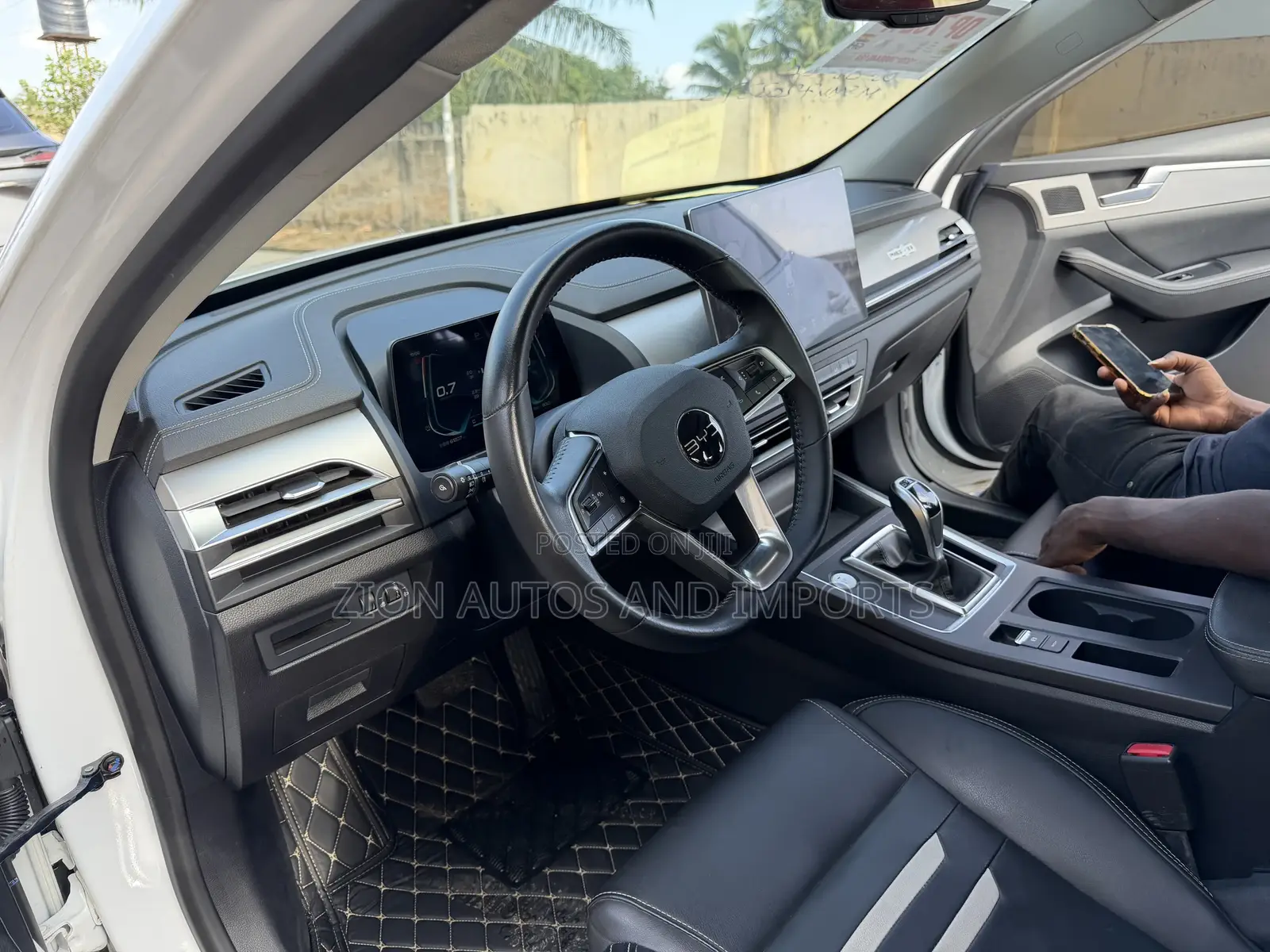 BYD Qin Plus DM-i 2021 White