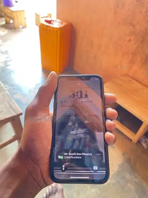 Apple iPhone XR 64 GB Black