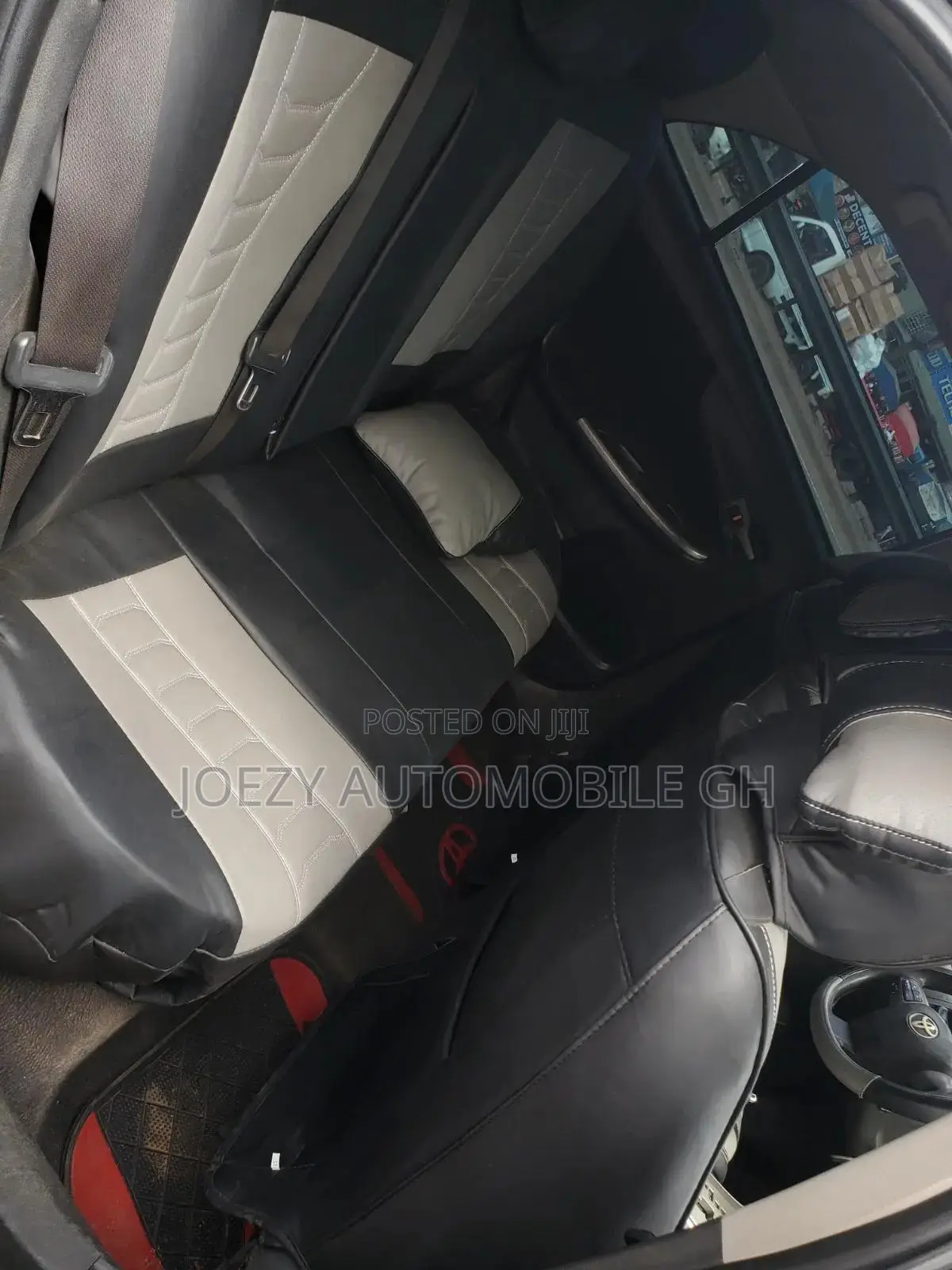 Toyota Corolla 2010 Gray