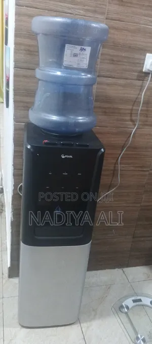 Pearl Water Dispenser With Tank