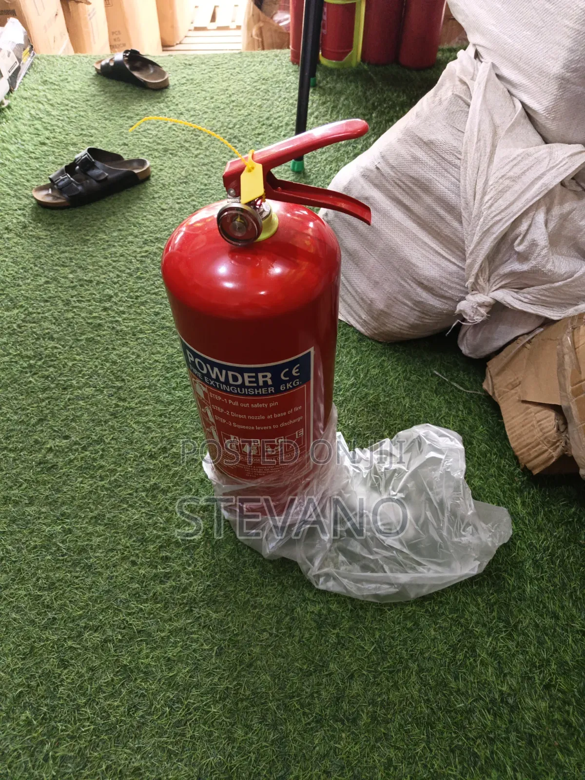 Fire Extinguisher (6kg Dry Powder)