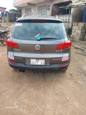 Volkswagen Tiguan 2016 Gray