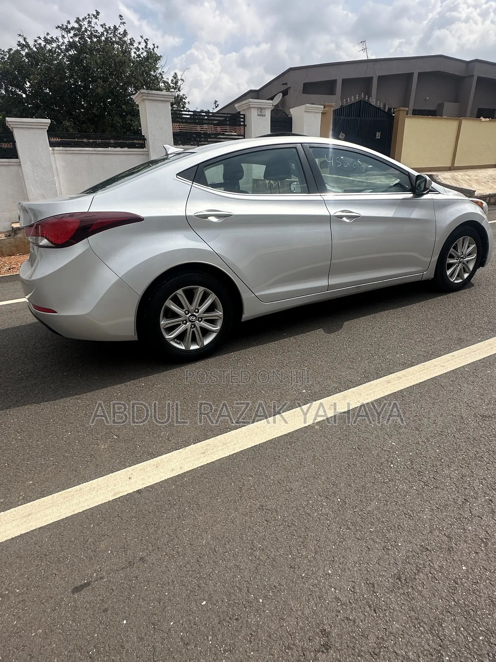 Hyundai Elantra 2015 Silver