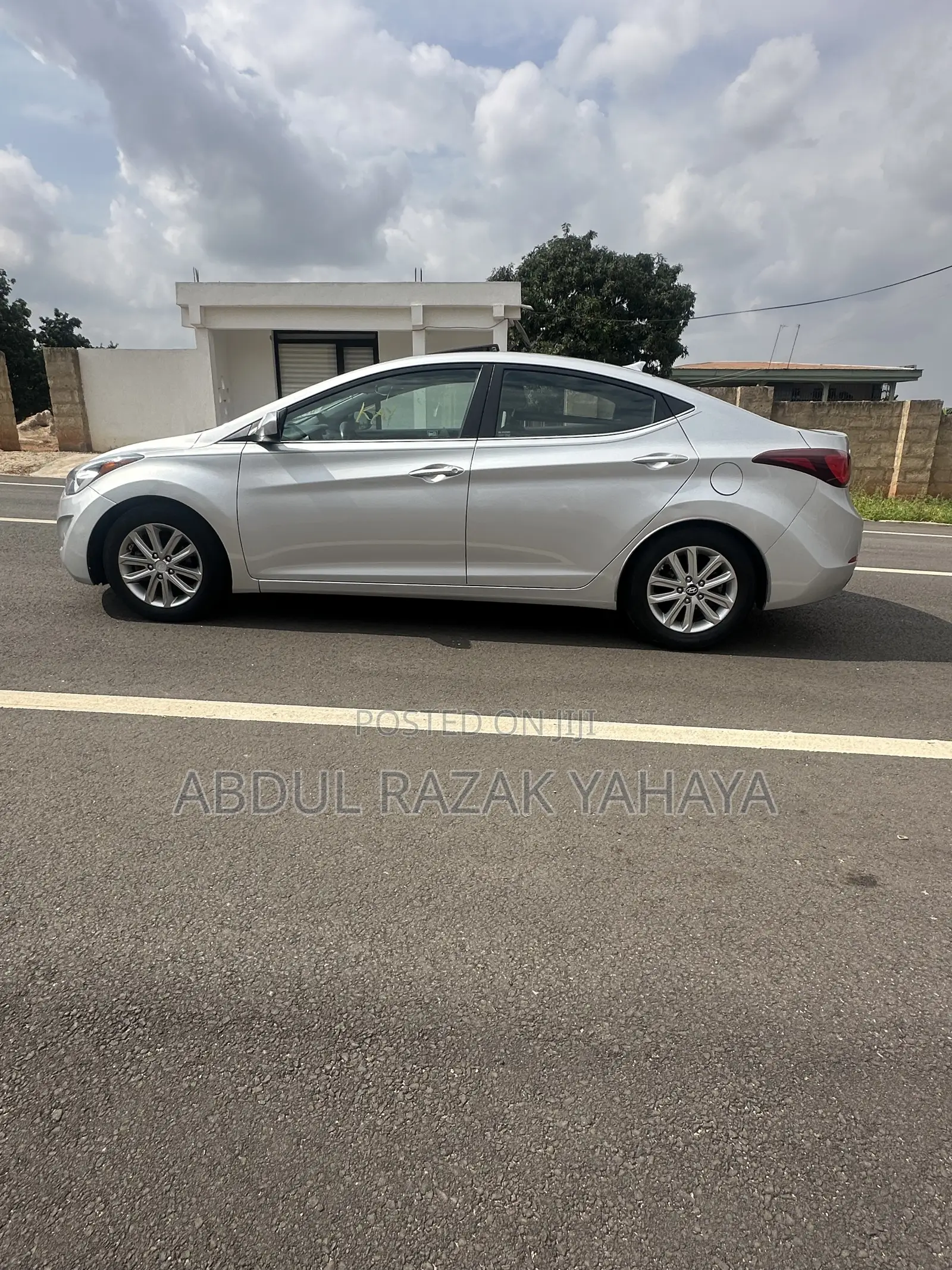 Hyundai Elantra 2015 Silver