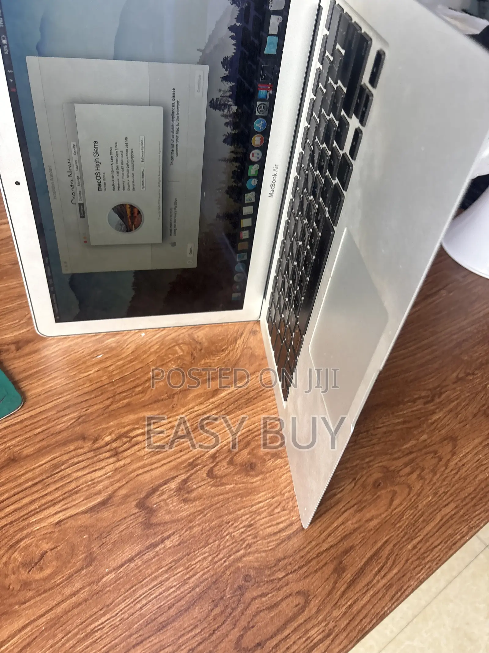 Laptop Apple MacBook Air 2GB Intel HDD 256GB